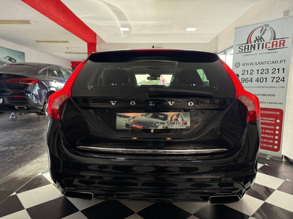 volvo-v60-2013-hibrido-a-diesel-2400cc