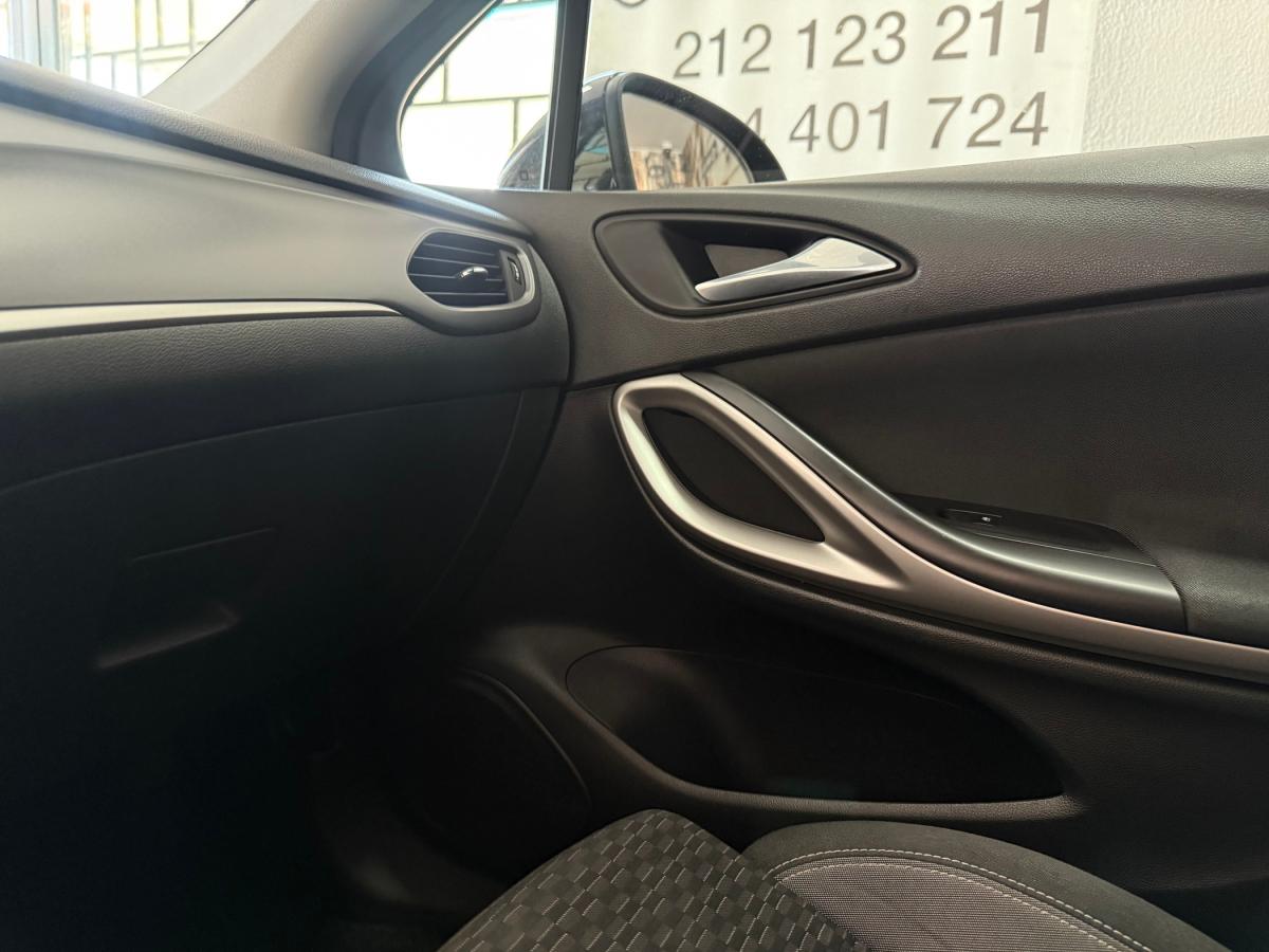 opel-astra-2020-gasolina-1199cc