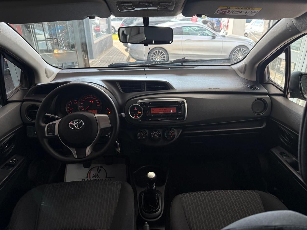 toyota-auris-touring-sports-2014-diesel-1364cc