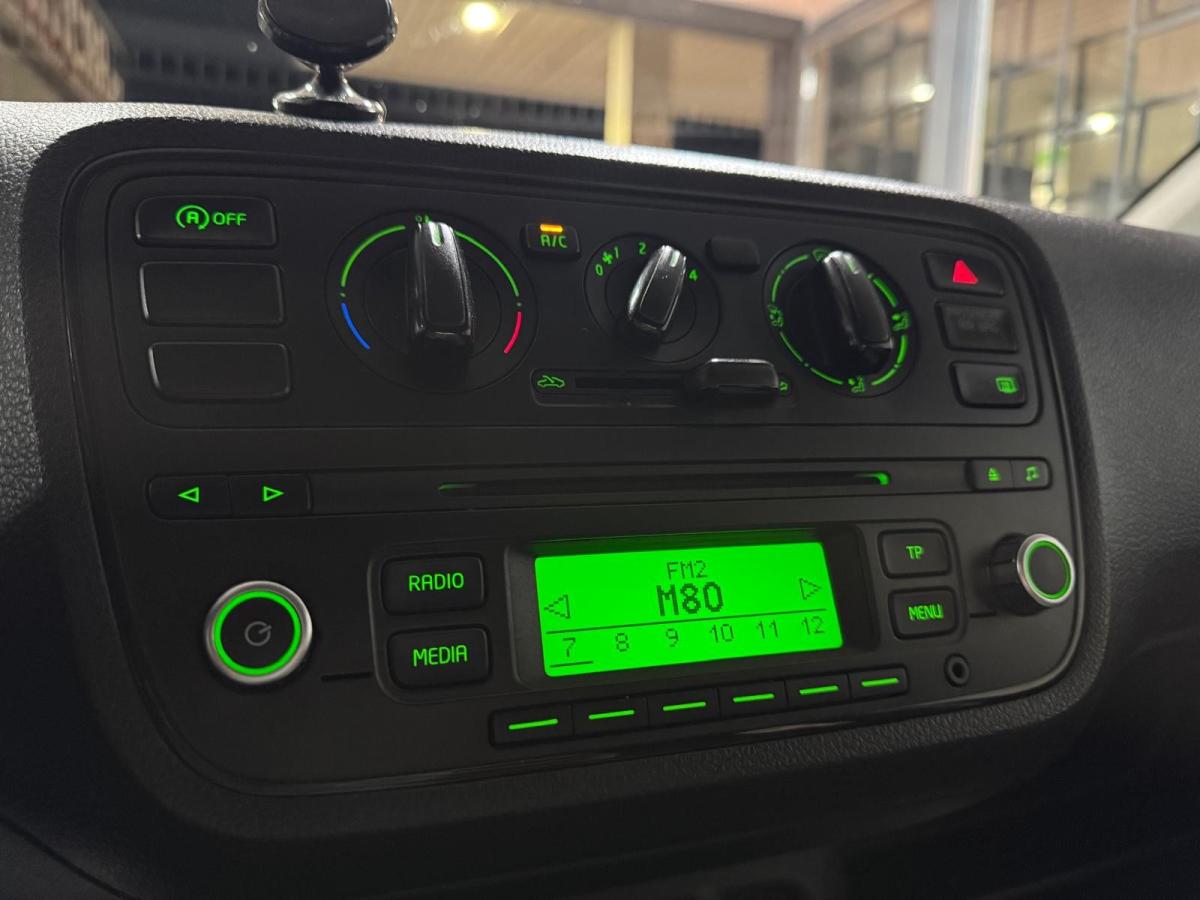 skoda-citigo-2013-gasolina-999cc