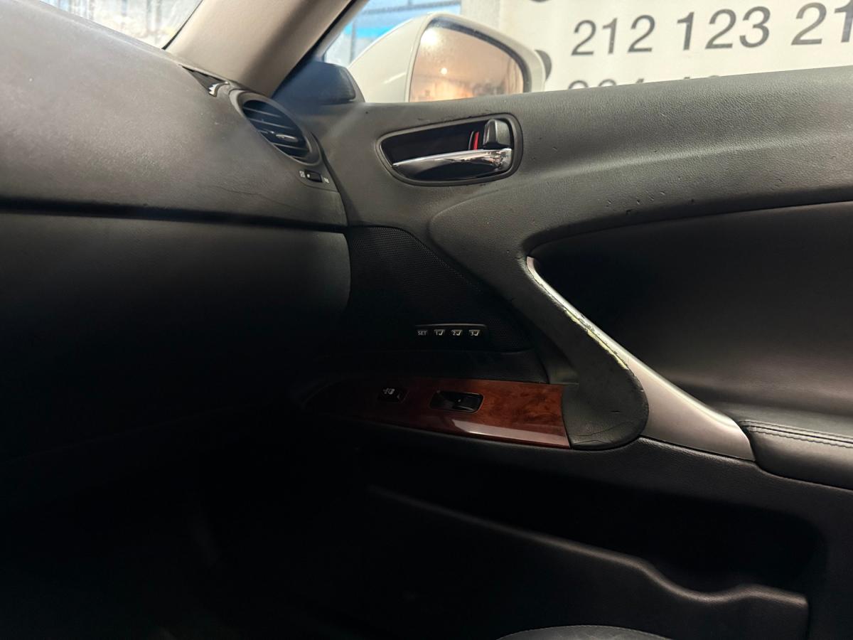 lexus-is-2007-diesel-2231cc