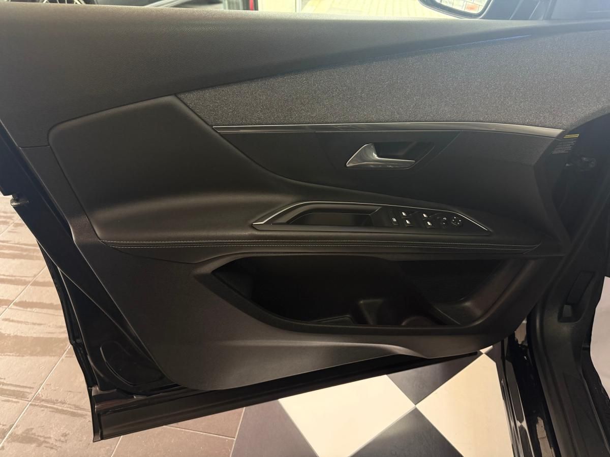 peugeot-3008-2022-diesel-1499cc