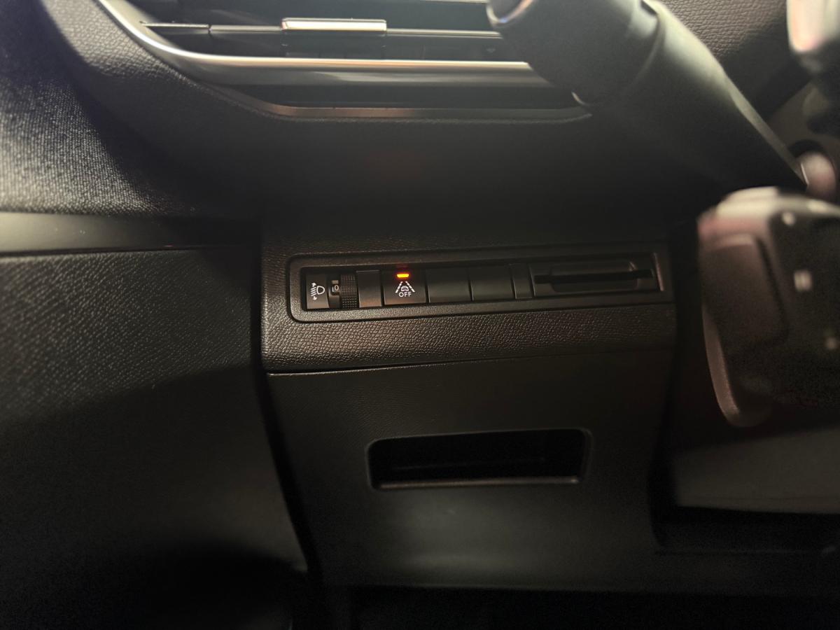 peugeot-3008-2022-diesel-1499cc