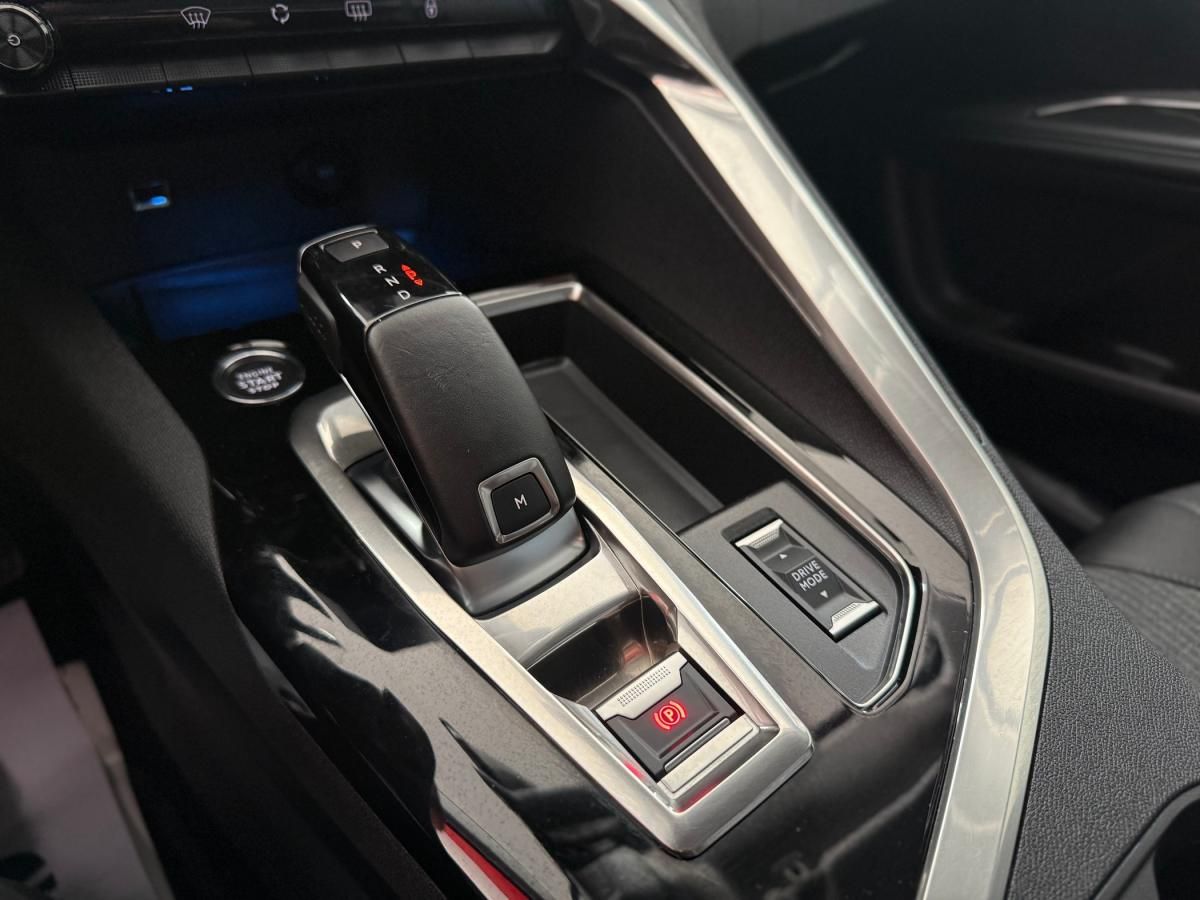 peugeot-3008-2022-diesel-1499cc