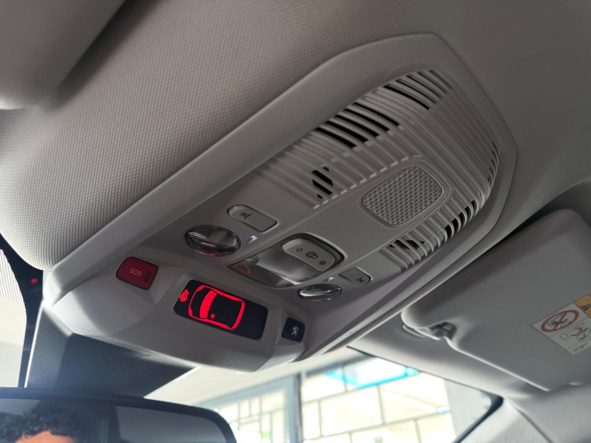 peugeot-3008-2022-diesel-1499cc