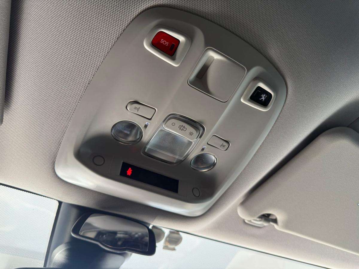 peugeot-traveller-2019-diesel-1997cc