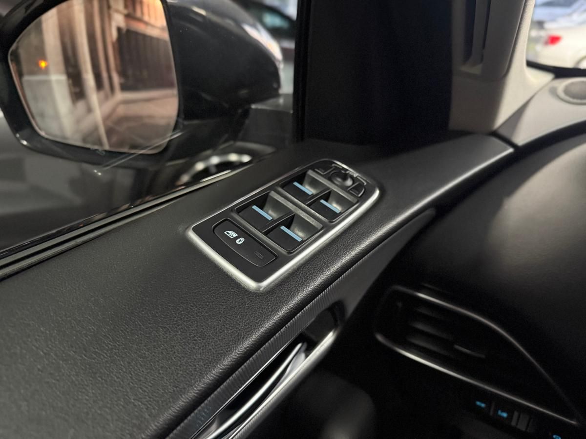 jaguar-f-pace-2017-diesel-1999cc