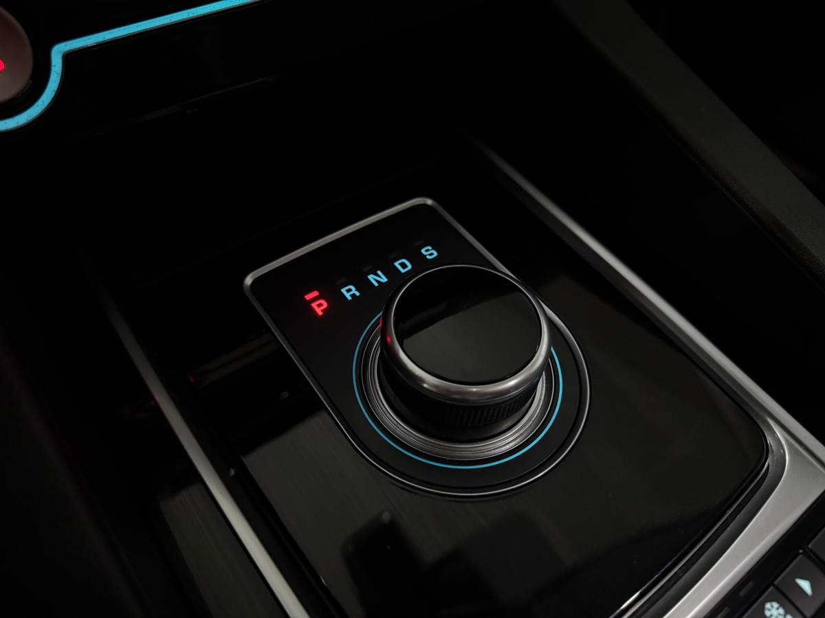jaguar-f-pace-2017-diesel-1999cc