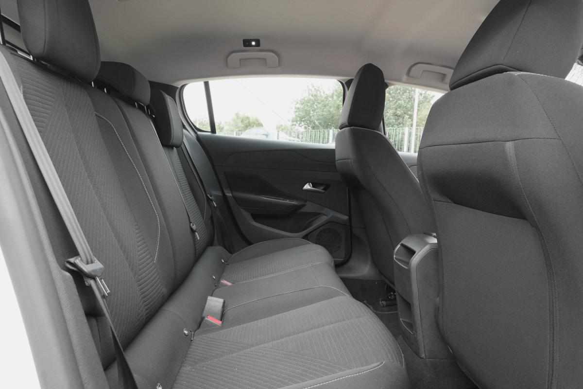 peugeot-308-1-5-bluehdi-2022-diesel-1499cc