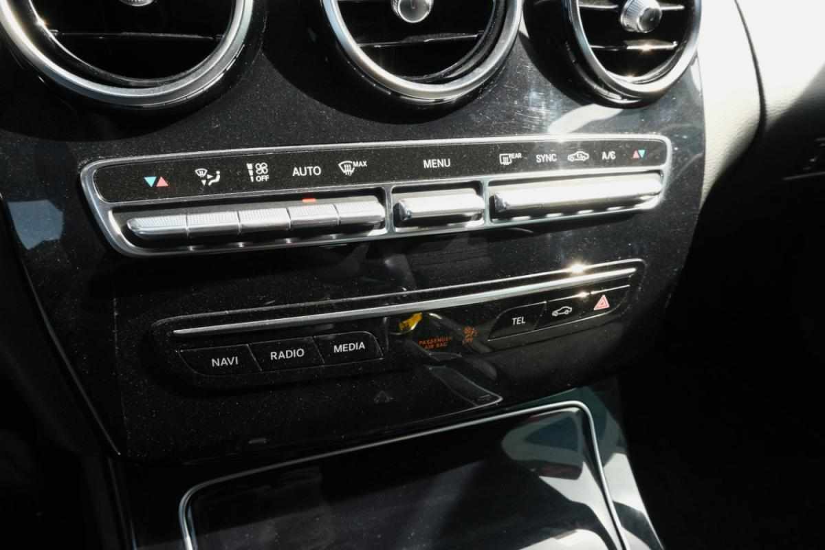 mercedes-benz-classe-c-c-200-d-1-6-2019-diesel-1597cc