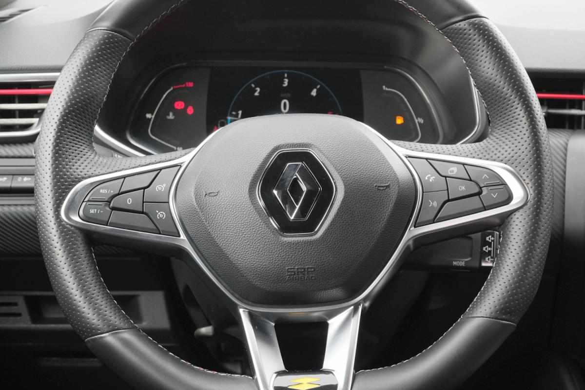 renault-clio-1-5-blue-dci-2020-diesel-1461cc