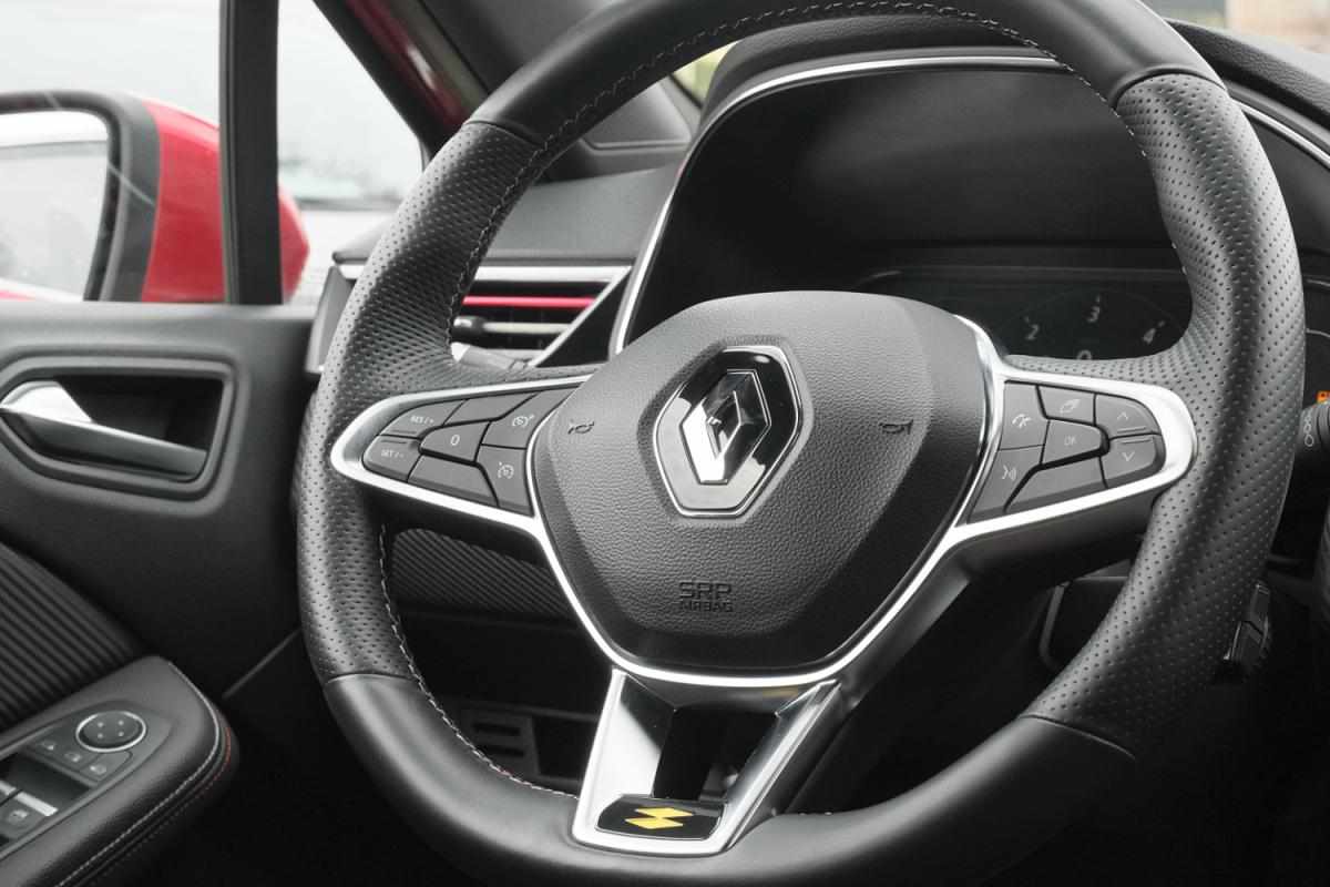 renault-clio-1-5-blue-dci-2020-diesel-1461cc