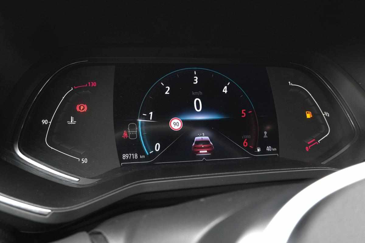 renault-clio-1-5-blue-dci-2020-diesel-1461cc