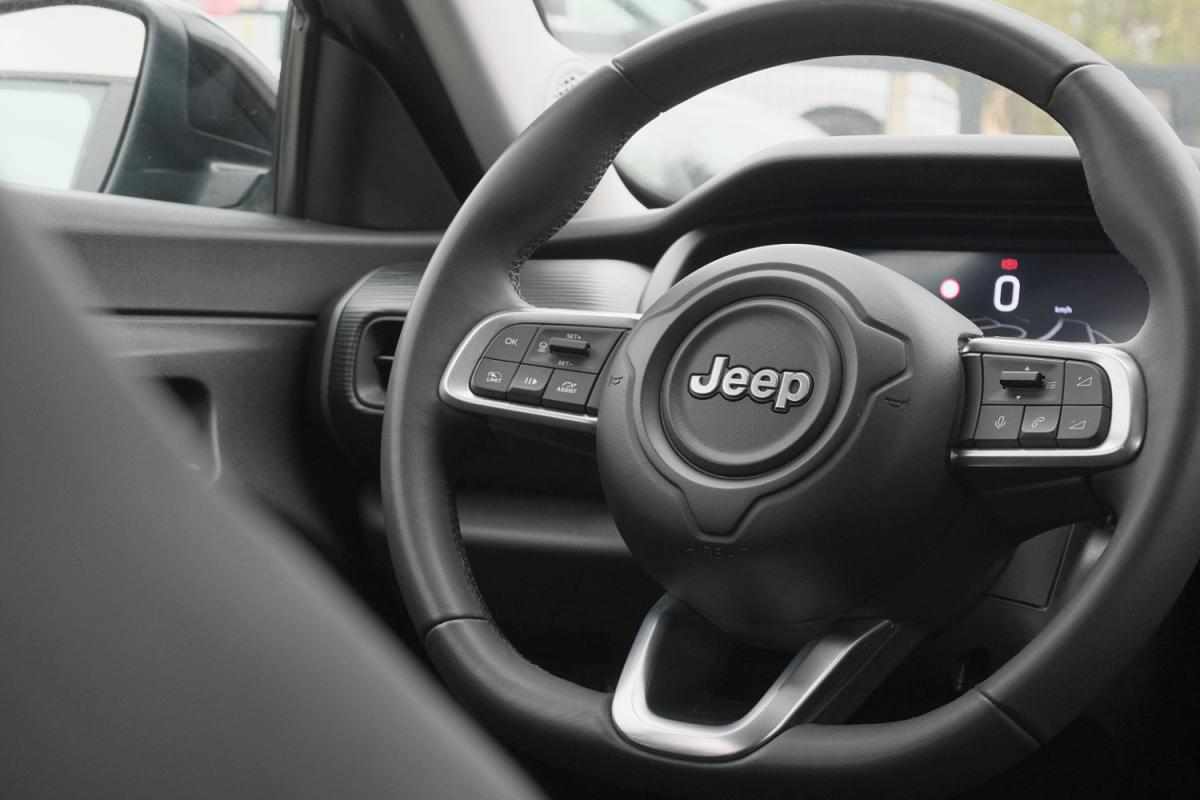 jeep-avenger-1-2-puretech-2024-gasolina-1199cc