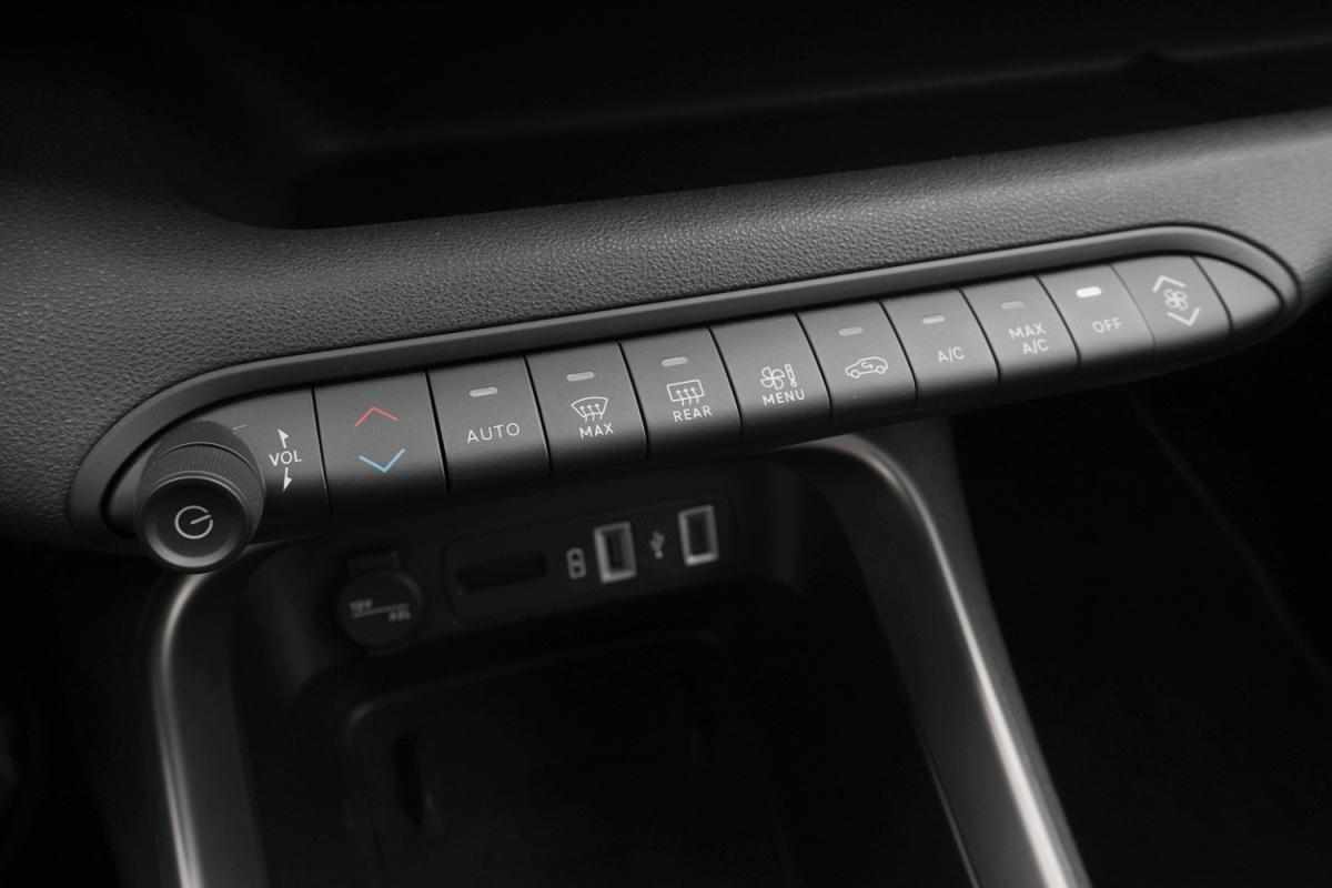 jeep-avenger-1-2-puretech-2024-gasolina-1199cc