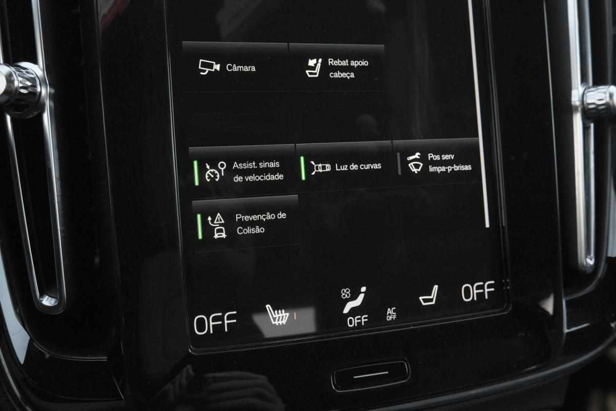 volvo-xc40-1-5-t2-2023-gasolina-1477cc