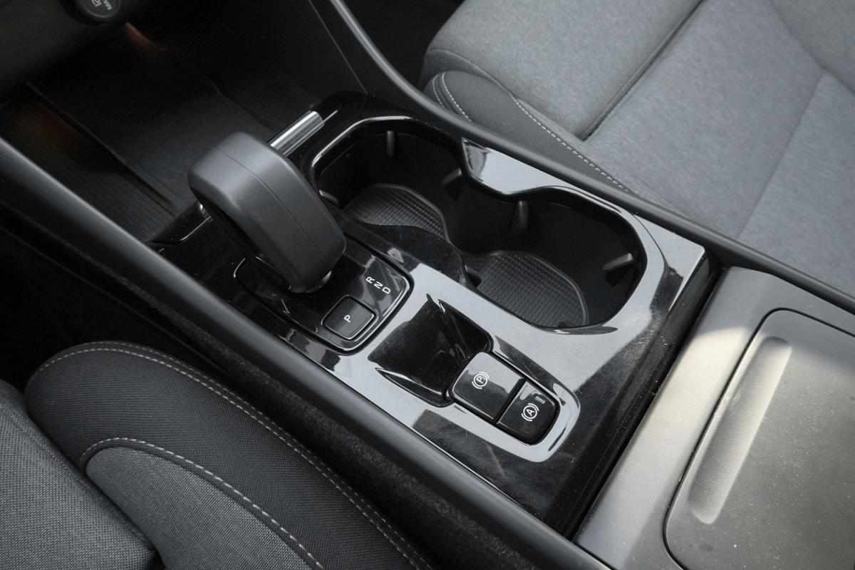 volvo-xc40-1-5-t2-2023-gasolina-1477cc