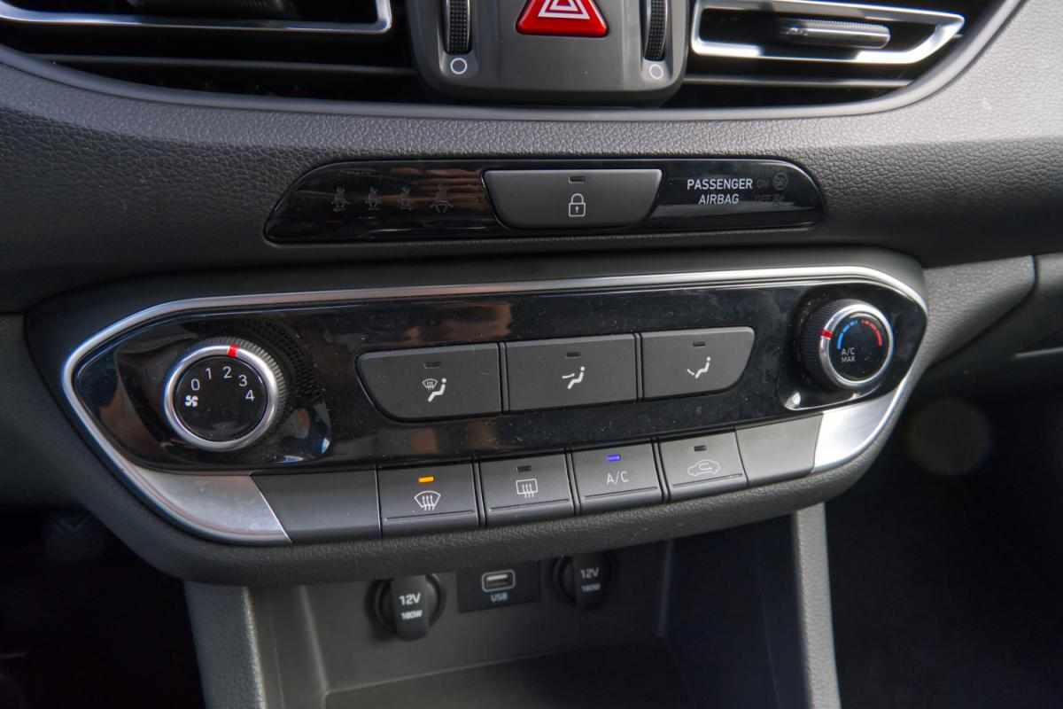 hyundai-i30-2022-gasolina-998cc