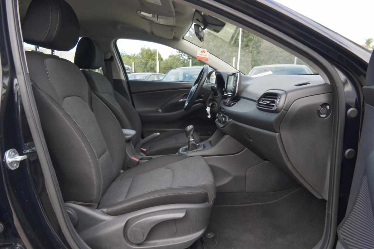 hyundai-i30-2022-gasolina-998cc
