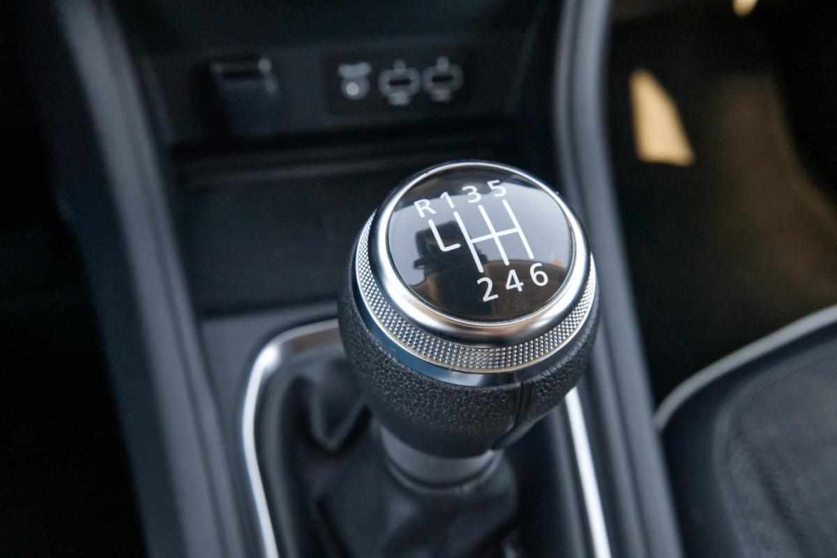renault-captur-1-0-tce-2023-gasolina-999cc