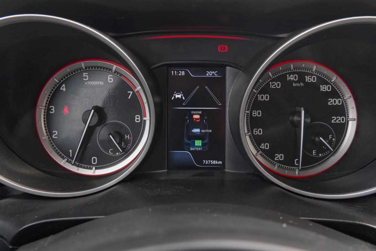 suzuki-swift-2022-hibrido-a-gasolina-1197cc