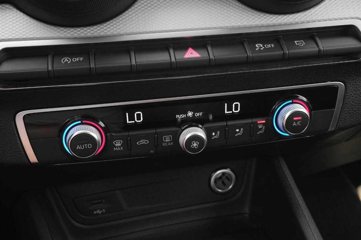 audi-q2-30-tfsi-2023-gasolina-999cc
