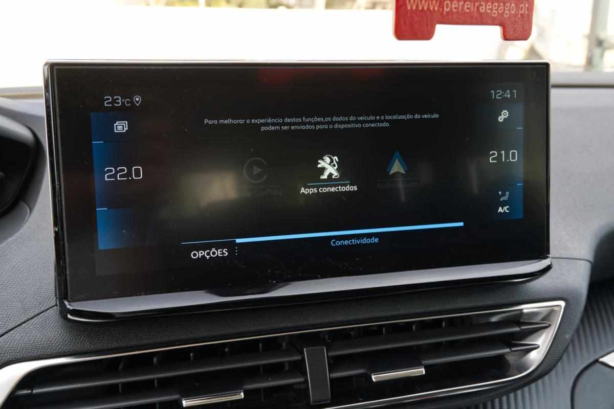 peugeot-3008-1-5-bluehdi-2023-diesel-1499cc