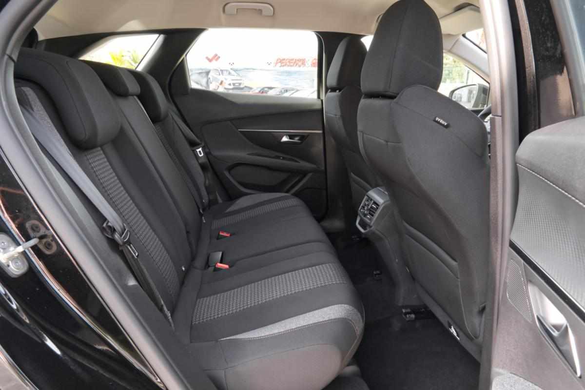 peugeot-3008-1-5-bluehdi-2023-diesel-1499cc