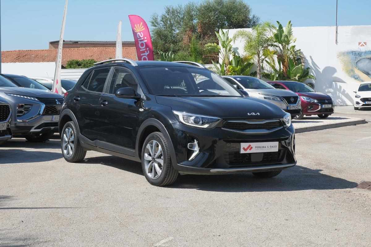 kia-stonic-1-2-mpi-2024-gasolina-1197cc