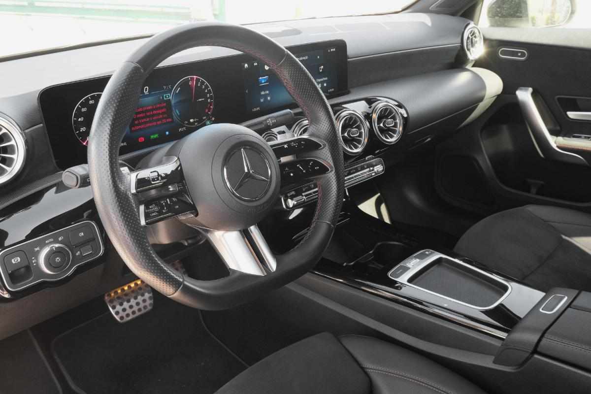 mercedes-benz-classe-a-a-250-e-2023-gasolina-1332cc