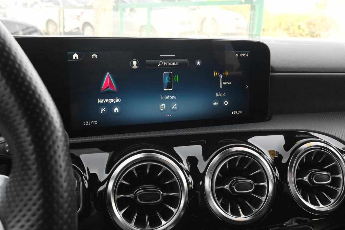 mercedes-benz-classe-a-a-250-e-2023-gasolina-1332cc