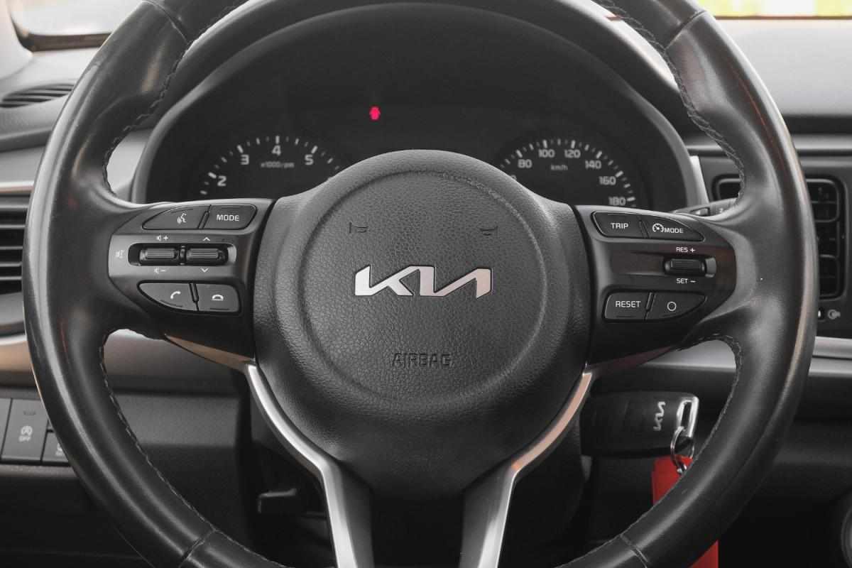 kia-rio-1-2-84cv-2023-gasolina-1197cc