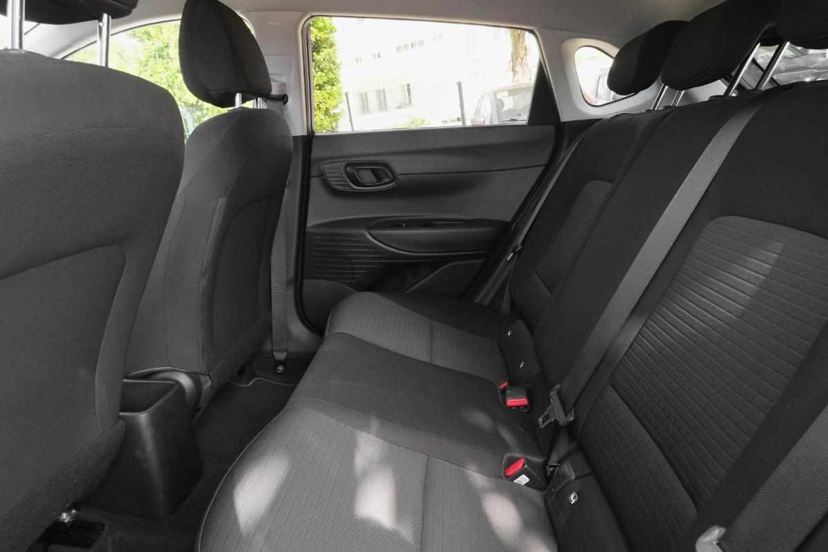 hyundai-i20-1-2-mpi-2023-gasolina-1197cc