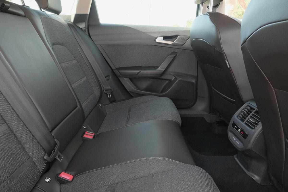 seat-leon-1-0-etsi-2022-gasolina-999cc