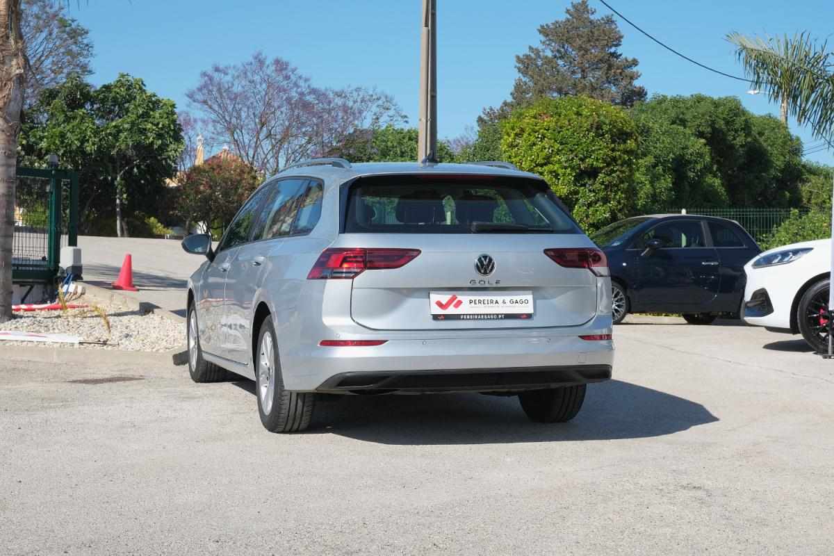 volkswagen-golf-1-0-tsi-bluemotion-2023-gasolina-999cc