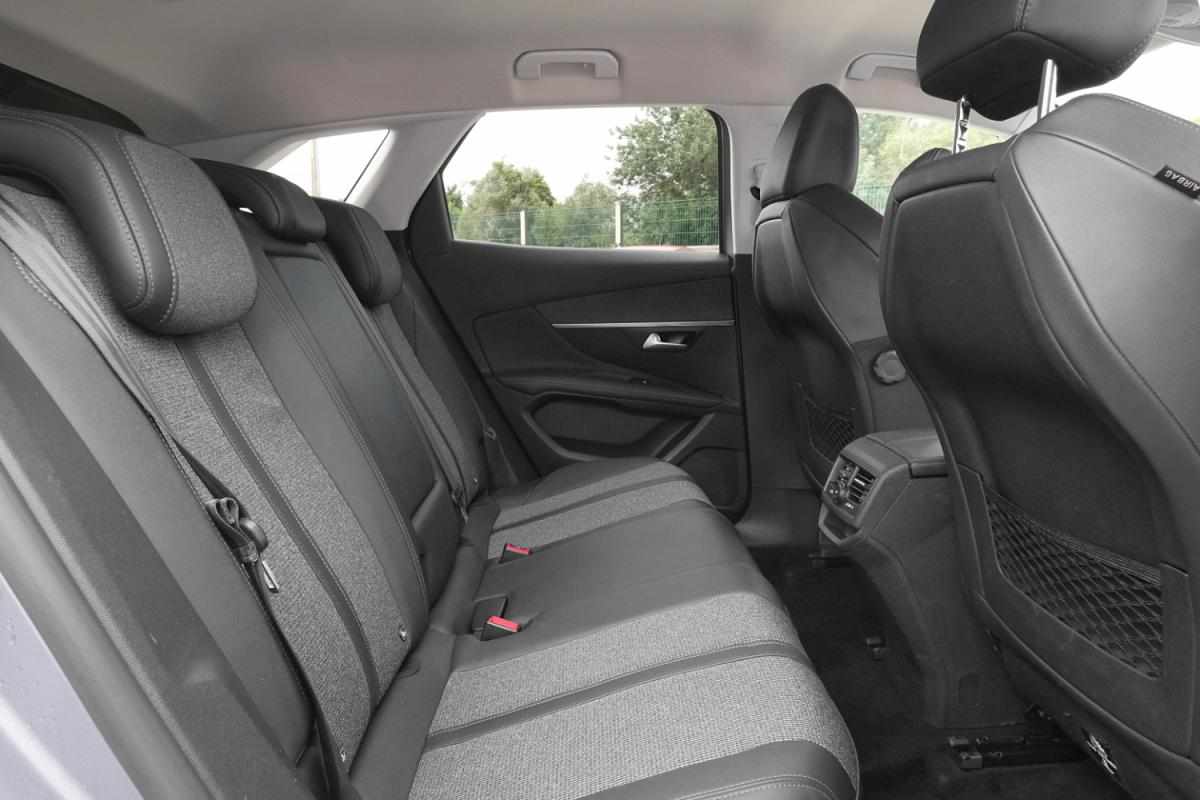 peugeot-3008-1-5-bluehdi-2019-diesel-1499cc