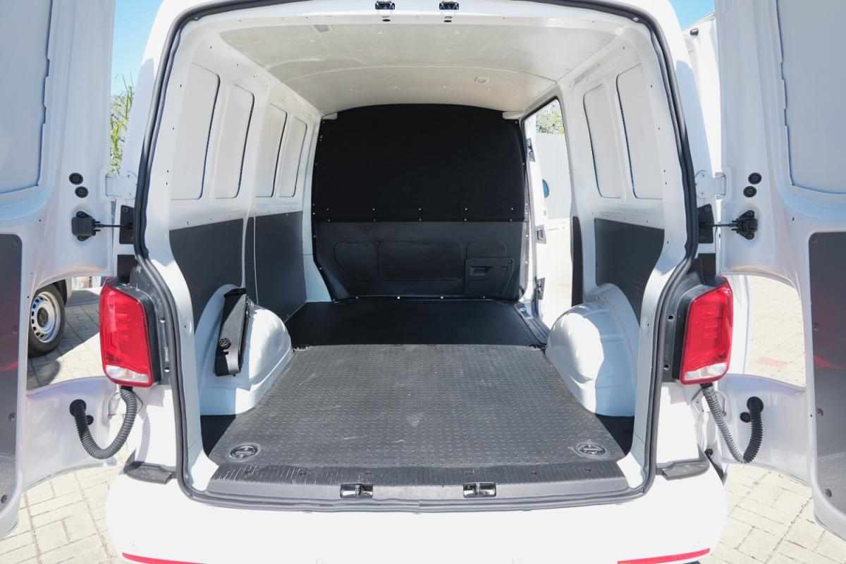 volkswagen-transporter-2-0-tdi-2021-diesel-1968cc