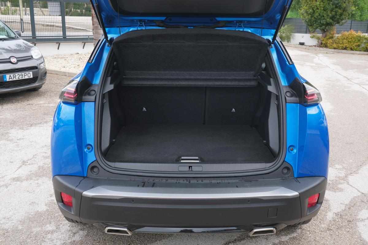 peugeot-2008-1-2-puretech-2024-gasolina-1199cc