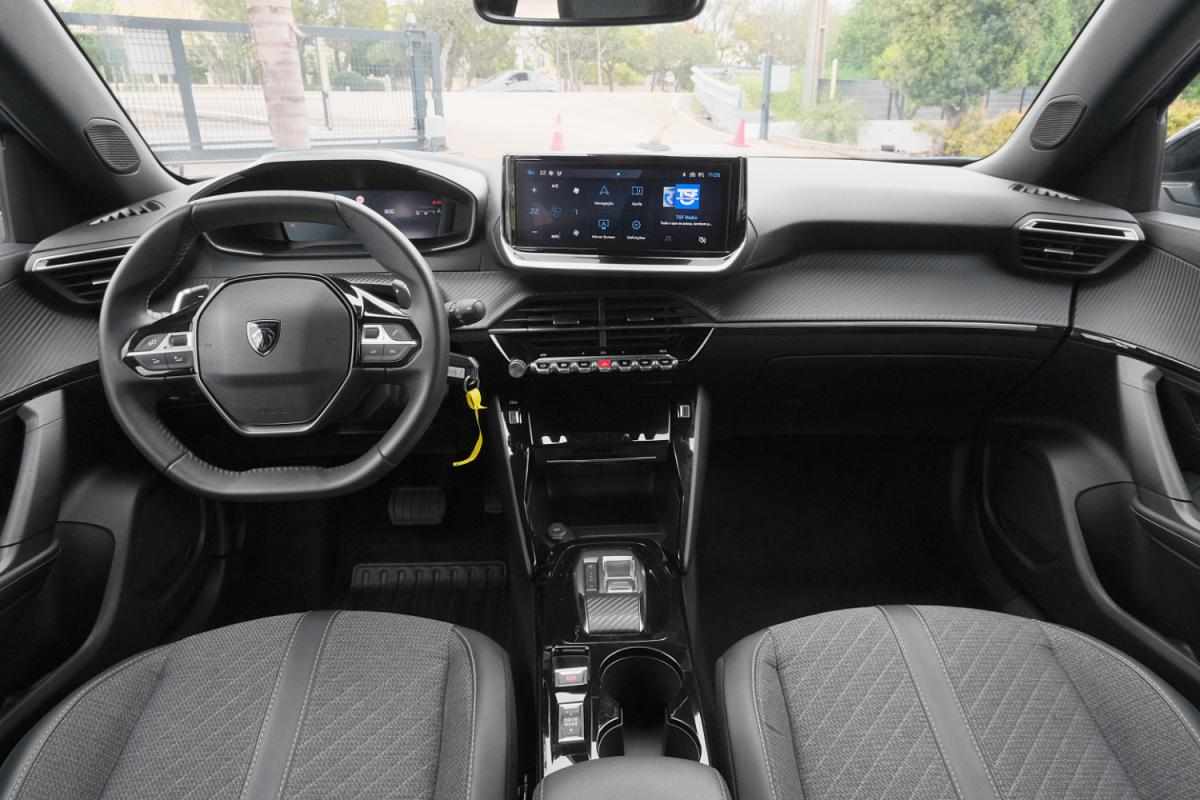 peugeot-2008-1-2-puretech-2024-gasolina-1199cc