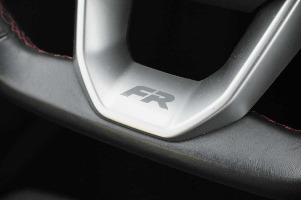 seat-arona-1-0-tsi-2022-gasolina-999cc