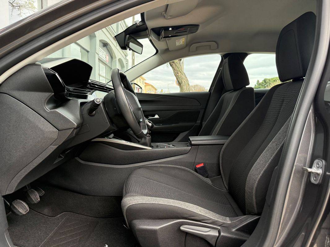 peugeot-308-sw-2022-diesel-1499cc