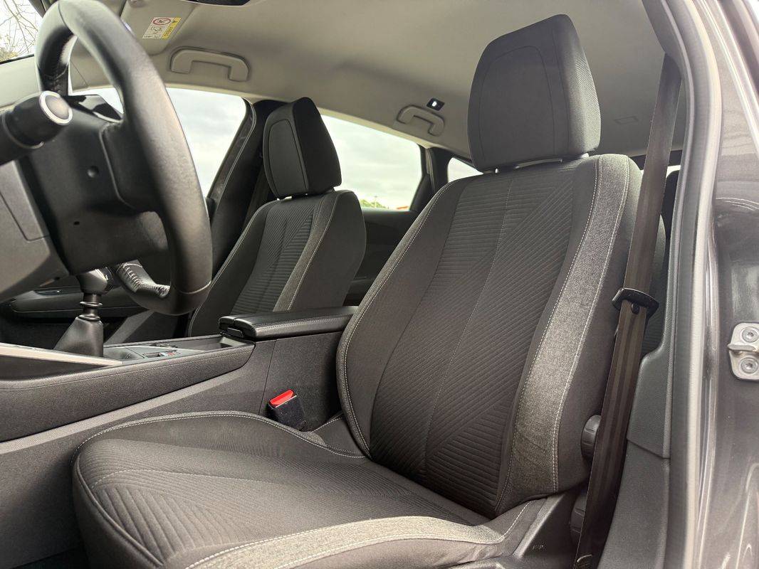 peugeot-308-sw-2022-diesel-1499cc