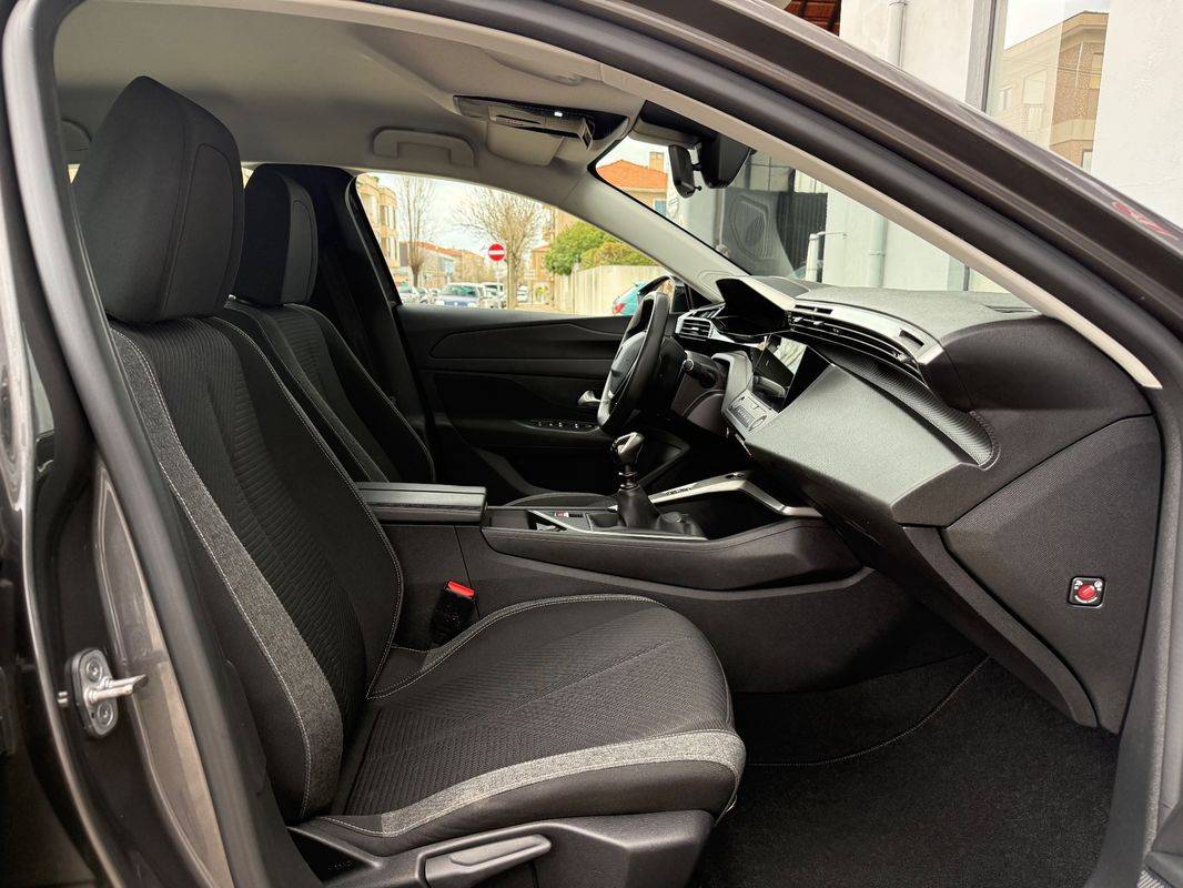 peugeot-308-sw-2022-diesel-1499cc