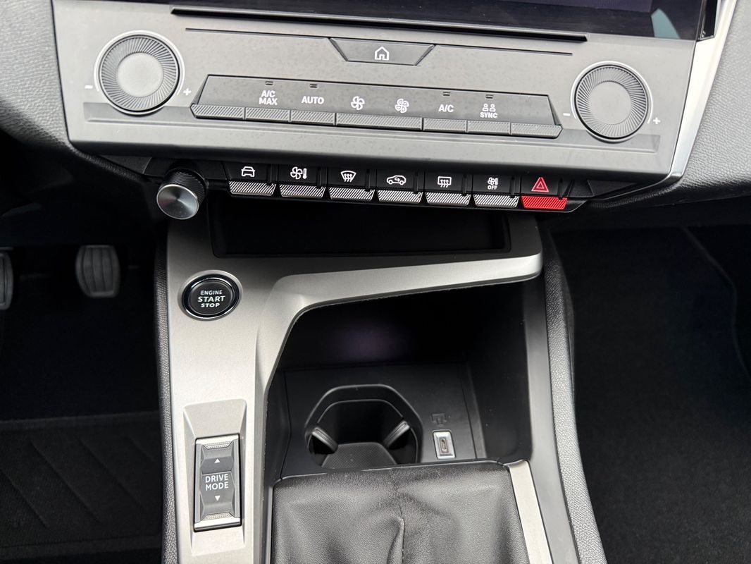 peugeot-308-sw-2022-diesel-1499cc