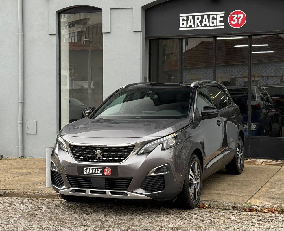 peugeot-5008-2018-diesel-1499cc