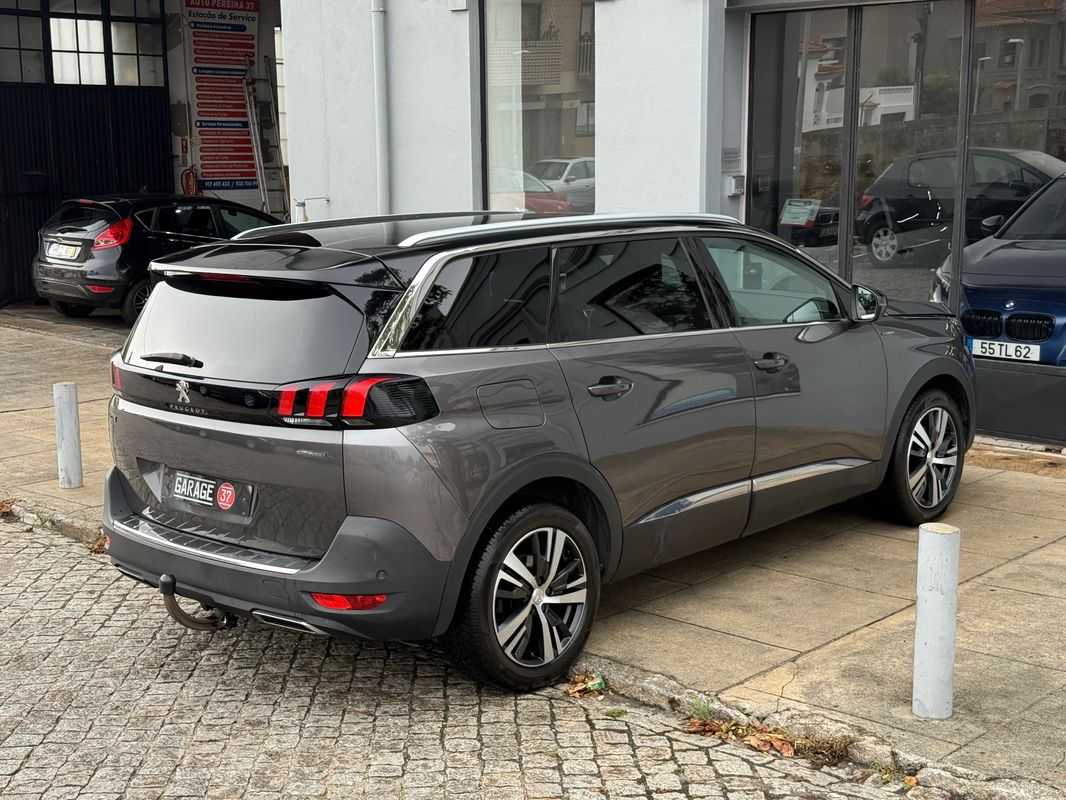 peugeot-5008-2018-diesel-1499cc