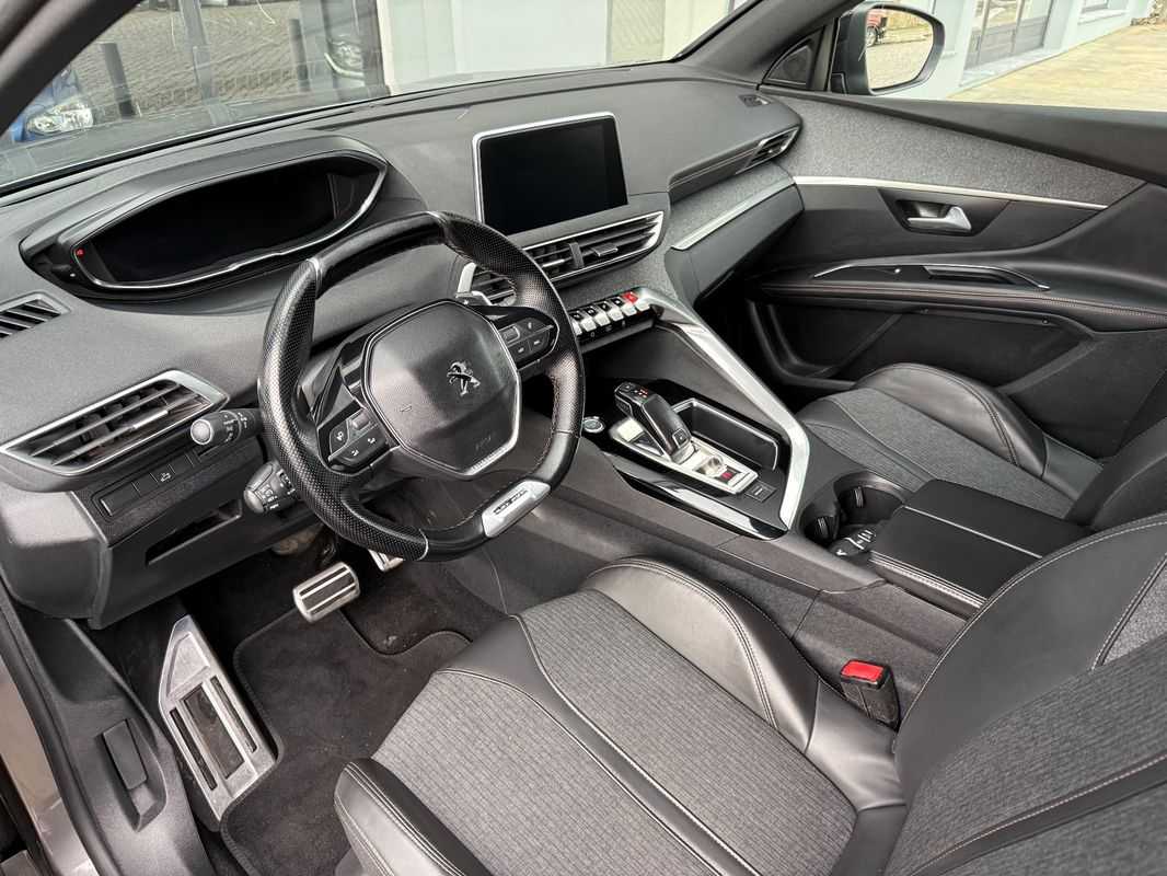 peugeot-5008-2018-diesel-1499cc