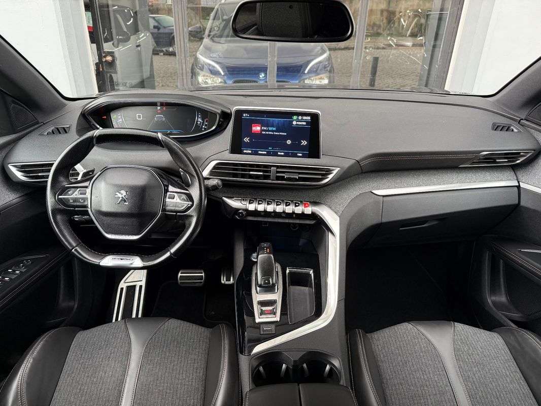 peugeot-5008-2018-diesel-1499cc