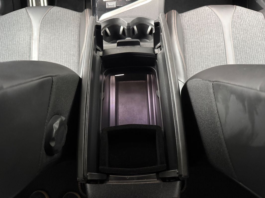 peugeot-5008-2018-diesel-1499cc