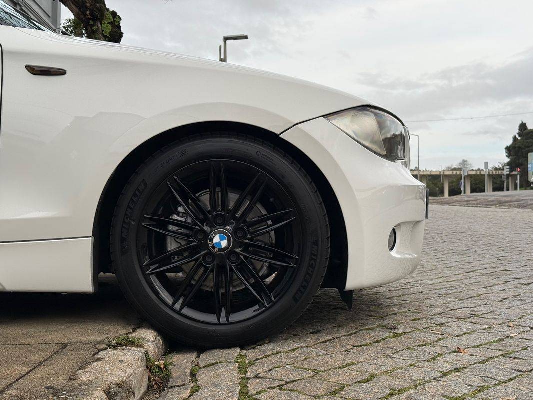 bmw-serie-1-2008-diesel-1995cc